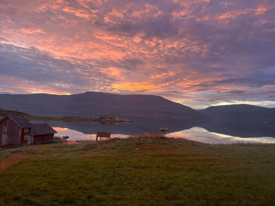Kvaloyvagen Gard As Villa Kvaloya Bagian luar foto